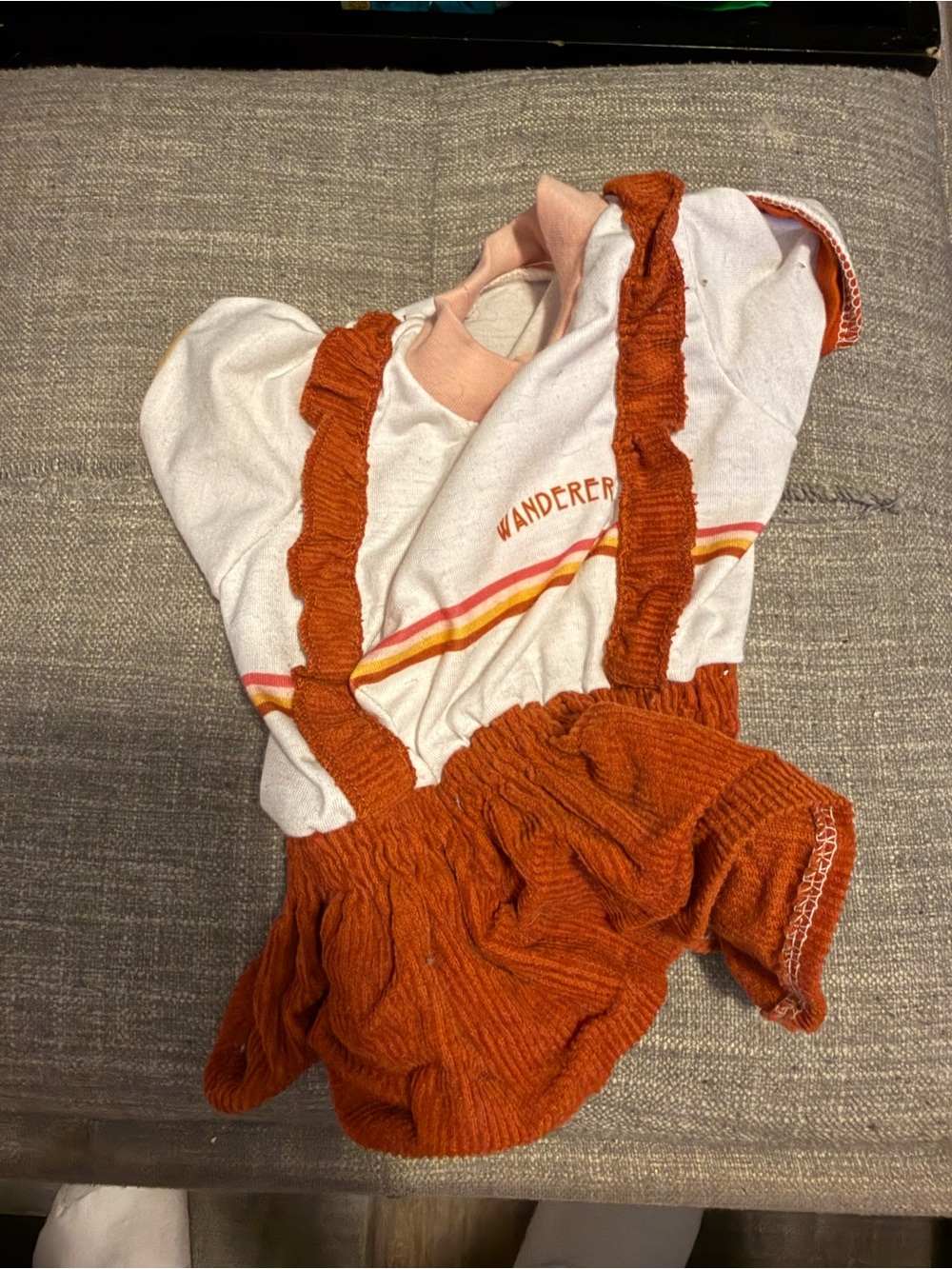 Wanderer Rust & Cream Dog' One-Piece Romper XS